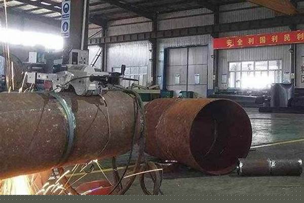 無縫鋼管是如何生產(chǎn)的_無縫鋼管是如何生產(chǎn)的?